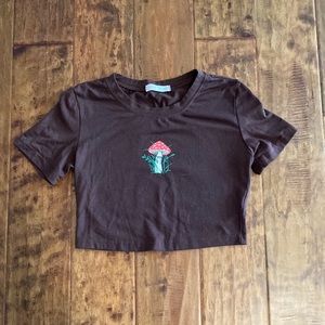 mushroom crop top
